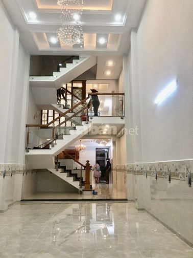 Bán gấp Biệt Thự Tân Chánh Hiệp, Q.12, 5 tầng, còn mùi sơn, chỉ 7.6 tỷ