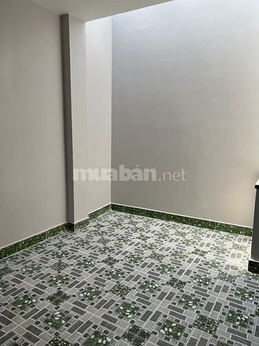 Bán nhà phố sát Mt Quang Trung 3.3m x 13m,1 trệt 3 lầu đường thông 4m.