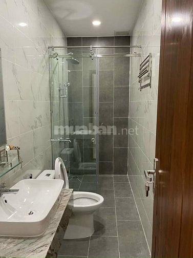 Nhà Lý Chính Thắng, Q 3, SHR ( DT 72m2, 6x12m ) 1 trệt 1 lầu