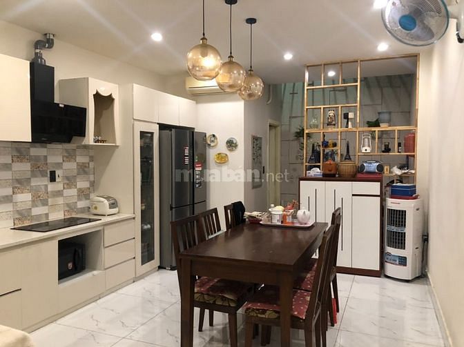 Nợ ngân hàng giảm 2 tỷ bán nhà mặt tiền 4 tầng P.An Phú Q.2 - 17 tỷ