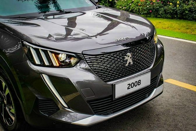 Peugeot 2008, nhận xe từ 240 triệu (trả góp)
