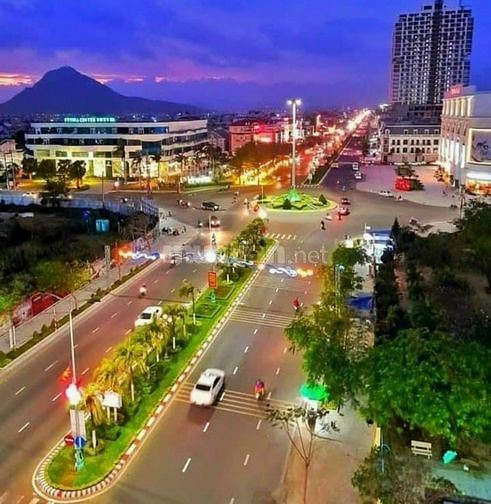 Lô đất nền duy nhất mặt tiền Hùng Vương cạnh Regal Maison giá sập hầm