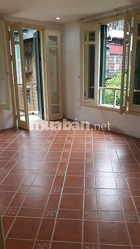 Bán nhà vườn thuộc Tiểu khu nhà ở phường Ngọc Khánh, Ba Đình, lô góc