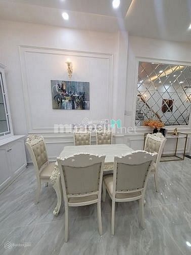 Bán nhà HXH 6m Trần Hưng Đạo, P6, Q5 khúc 2 chiều. 