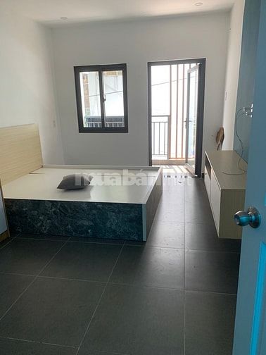 Bán nhà mặt tiền trần kế xương p7 phú nhuận