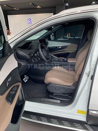 Peugeot 5008  GT - Xe Pháp, mới 100%, thương hiệu hơn 200 năm