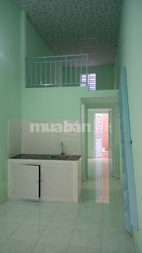 Cho thuê phòng có phòng ngủ riêng gác lửng giá 2,5 triệu