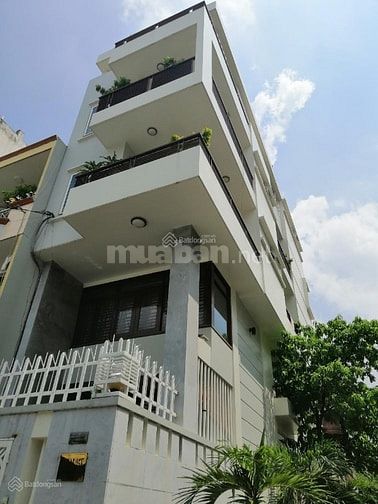 Bán nhà hẻm xe hơi Cao Thắng, Khu vực sát Hà Đô, ngang 6m giá 18 tỷ