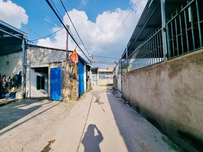 Bán Đất SHR Full Thổ Cư Chợ Nhỏ Tân Hiệp, DT 5.4x23, Giá 2.85 Tỷ
