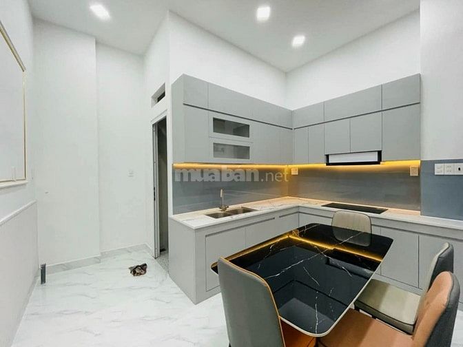 Bán nhà mới 100% 2 Lầu ( 4Pn) Ngay nguyễn Thị Tú, Bình Tân, Có SHR