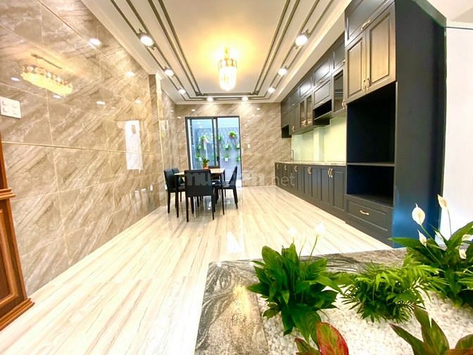 💥Nhà Xẻm Xe Hơi Đường Hoàng Quốc Việt, Quận 7🛑4x21m.