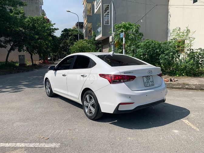 Chính chủ bán xe Huyndai accent đặc biệt 2020