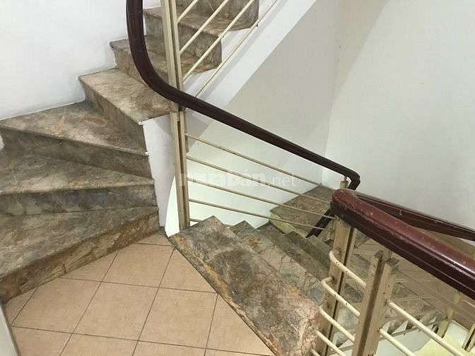 Bán nhà ngõ 19 liễu giai, dt 75m*5 tầng, 2 mặt ngõ trước sau thoáng