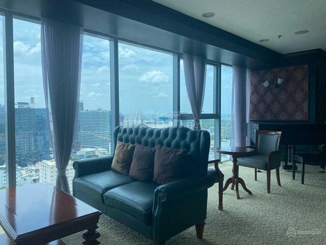 KẸT TIỀN BÁN LỖ CĂN VINCOM CENTER, ĐỒNG KHỞI 203M2, VINCOME CENTER Q1