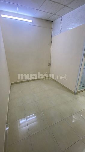 Bán nhà 462/B7 Ba Tháng Hai. DT : 40,8m vuông. 