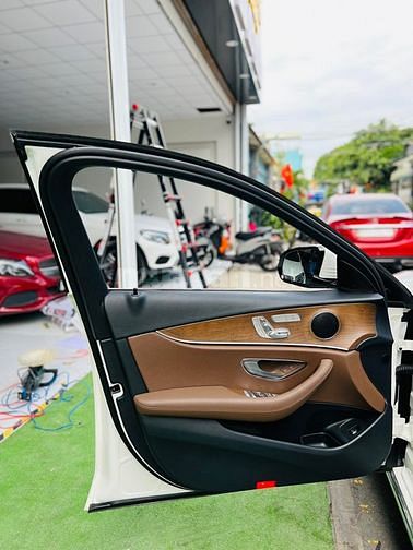 Mercedes Benz E200 Facelift model 2019
