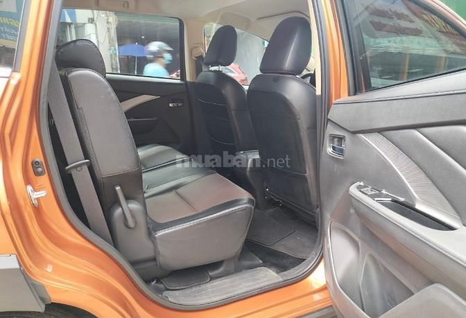 XPANDER CROSS lướt nhẹ 6 ngàn km