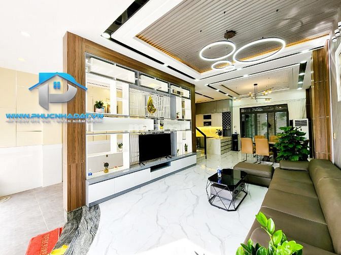 🅿️ BIỆT THỰ CỔ ĐIỂN FULL NỘI THẤT 🅿️ ĐƯỜNG XE HƠI 3 TẦNG 4PN 6.8X12M