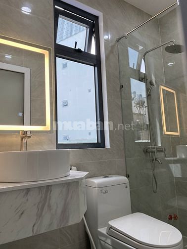 NHÀ 4 TẦNG - KHU HIẾM NHÀ BÁN - 40M2 GIÁ 5.7 tỷ