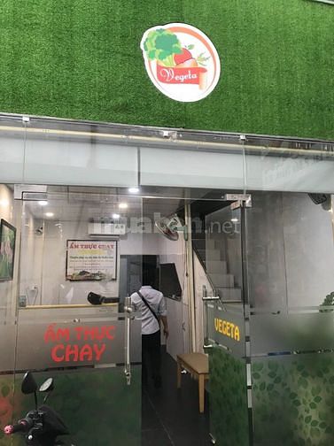 Sang Quán Ăn Chay Ngay Đường Lê Lai Quận 1