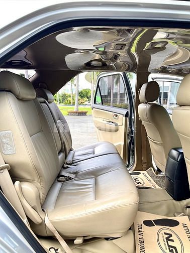 CẦN BÁN GẤP CHIẾC FORTUNER 2.7V AT 2016 SIÊU ĐẸP.
