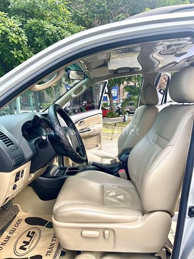 CẦN BÁN GẤP CHIẾC FORTUNER 2.7V AT 2016 SIÊU ĐẸP.
