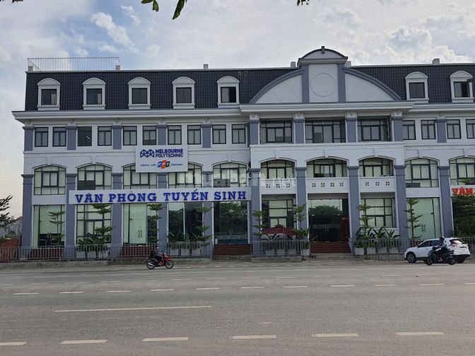  BÁN GẤP , ĐẤT LÔ GÓC , MẶT ĐƯỜNG CN9 PHƯƠNG CANH , NTL , HN( MTG )