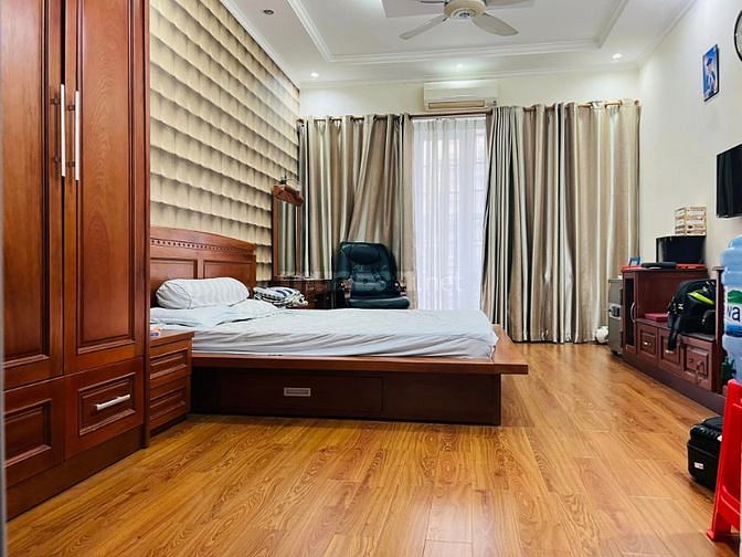 Khu Vip hiếm nhà bán, cx Lữ Gia, ngang 4m, hẻm 8m,Q11,chỉ 14 tỷ