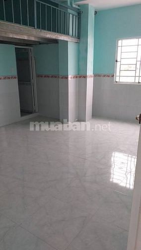 Cho thuê Phòng trọ 40m2 mặt tiền đường Gò Dầu, Tân Phú, có thang máy