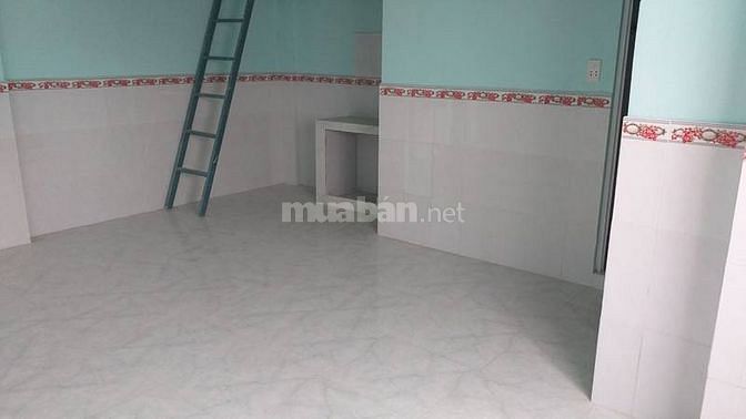 Cho thuê Phòng trọ 40m2 mặt tiền đường Gò Dầu, Tân Phú, có thang máy