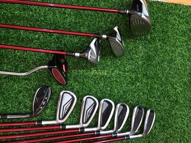 Bộ gậy golf R9 Taylormade nhập Nhật, bảo hành