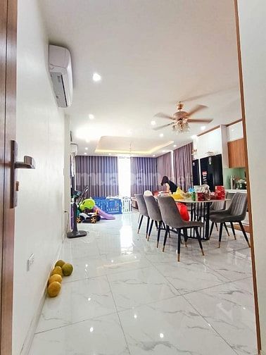 7 TẦNG - THANG MÁY - Ở - KINH DOANH - ĐA LOẠI HÌNH - TẠI VIỆT HƯNG.