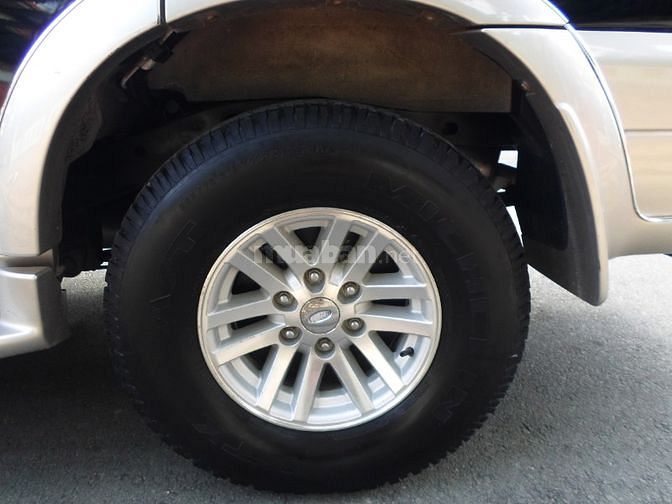 FORD EVEREST 2005-MÁY DẦU TURBO-MỚI NHẤT VIỆT NAM-RIN 100% HIẾM CÓ