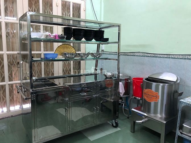 Sang quán ngay mặt tiền trung tâm Quận 1