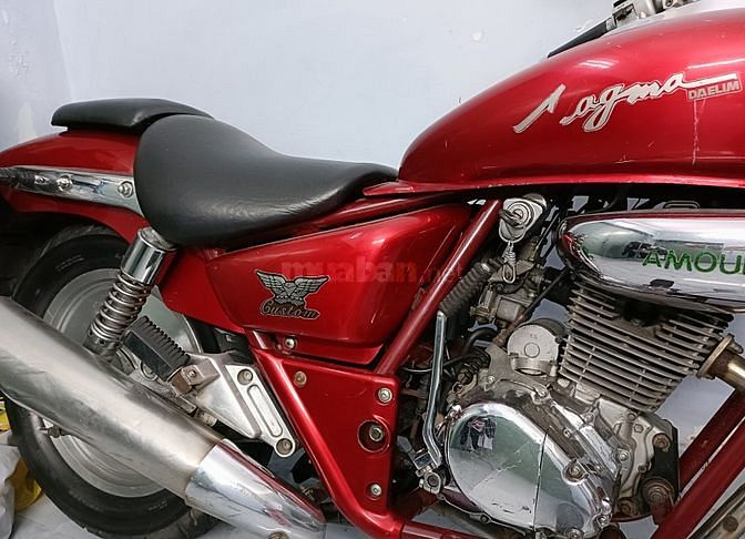 Moto Daelim Magma 125 như hình, xe xịn zin đẹp, máy chạy khỏe 