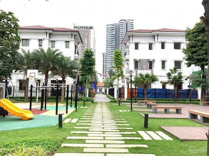 Bán biệt thự VIP đơn lập lô góc embassy tây hồ tây, 240m2