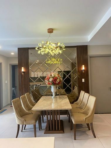 Bán căn hộ The Goldview Quận 4 diện tích 117m2, 3 phòng ngủ, 6,8 tỷ
