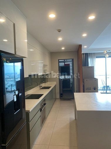 Bán căn hộ The Goldview Quận 4 diện tích 117m2, 3 phòng ngủ, 6,8 tỷ