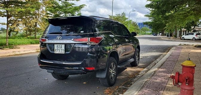Gia đình đổi xe . Gia rất đẹp như mới fortuner 2019 MT