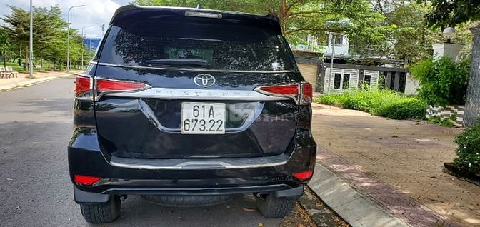 Gia đình đổi xe . Gia rất đẹp như mới fortuner 2019 MT