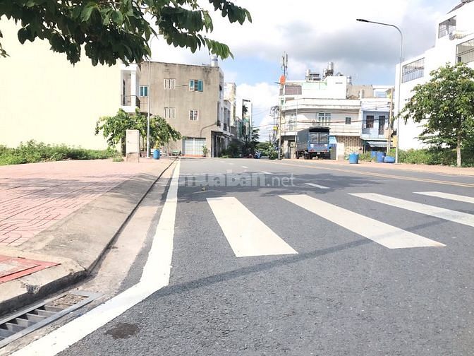 Bán nền đất thổ cư 63m2 Ngay Chợ Bà Hom, Phú lâm  - TPHCM 
