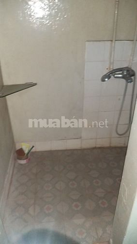 Bán đất có nhà 2 tầng cũ ngõ 101 Đào Tấn - Ba Đình
