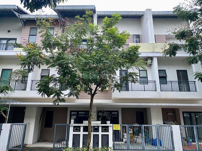 Ngôi nhà ''Hạnh phúc" 75m2; 3 tầng Bellhomes sổ hồng trao tay-Giá tốt