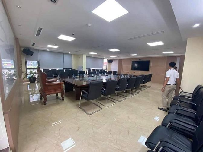 Bán Tòa Văn Phòng mặt phố Hoàng Quốc Việt – Cầu giấy – Hà nội 168 tỷ