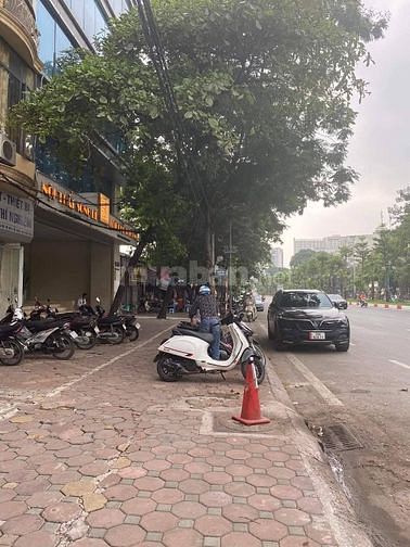  Bán Tòa Văn Phòng mặt phố Hoàng Quốc Việt – Cầu giấy – Hà nội 168 tỷ