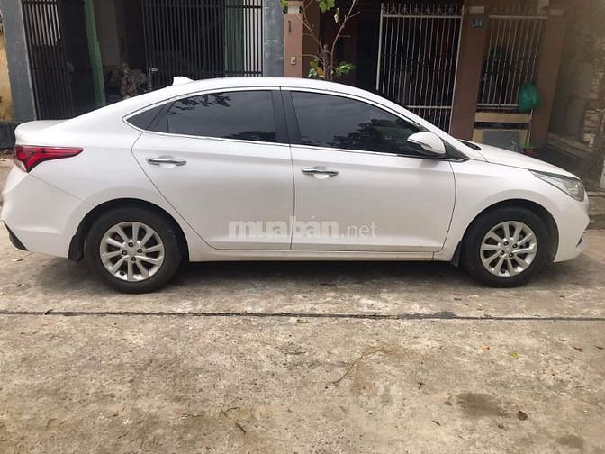 Bán xe Accent AT biển số lạ cho khách có hộ khẩu Đà Nẵng 