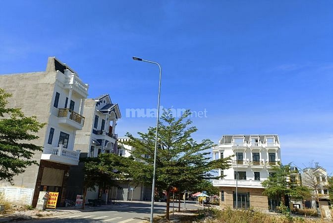 Bán đất MT KD Thuận An Bình Dương giá giảm 2,35 tỷ,bán trước ngày 1/12