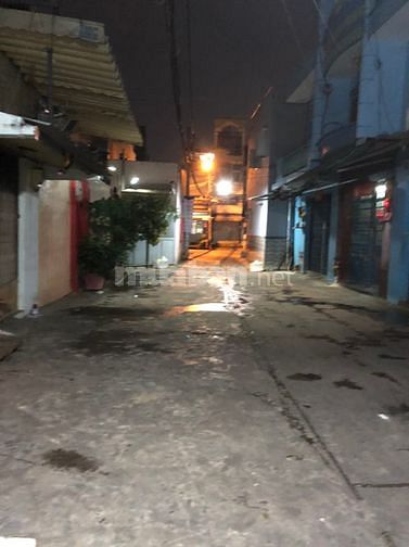Bán gấp nhà - Hẻm Xe Tải -  103 Thái Phiên. DT : 38m. 