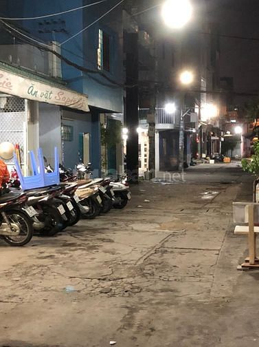 Bán gấp nhà - Hẻm Xe Tải -  103 Thái Phiên. DT : 38m. 