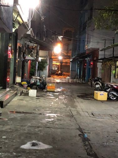 Bán gấp nhà - Hẻm Xe Tải -  103 Thái Phiên. DT : 38m. 